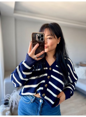 ENİNE ÇİZGİLİ HIRKA