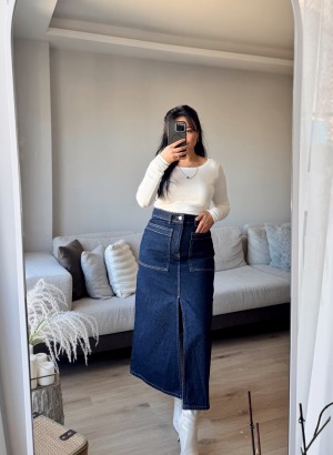 ÖNDEN YIRTMAÇLI DENİM ETEK