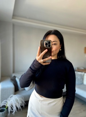 MASSİMO YUMOŞ CROP KAZAK (SİYAH)